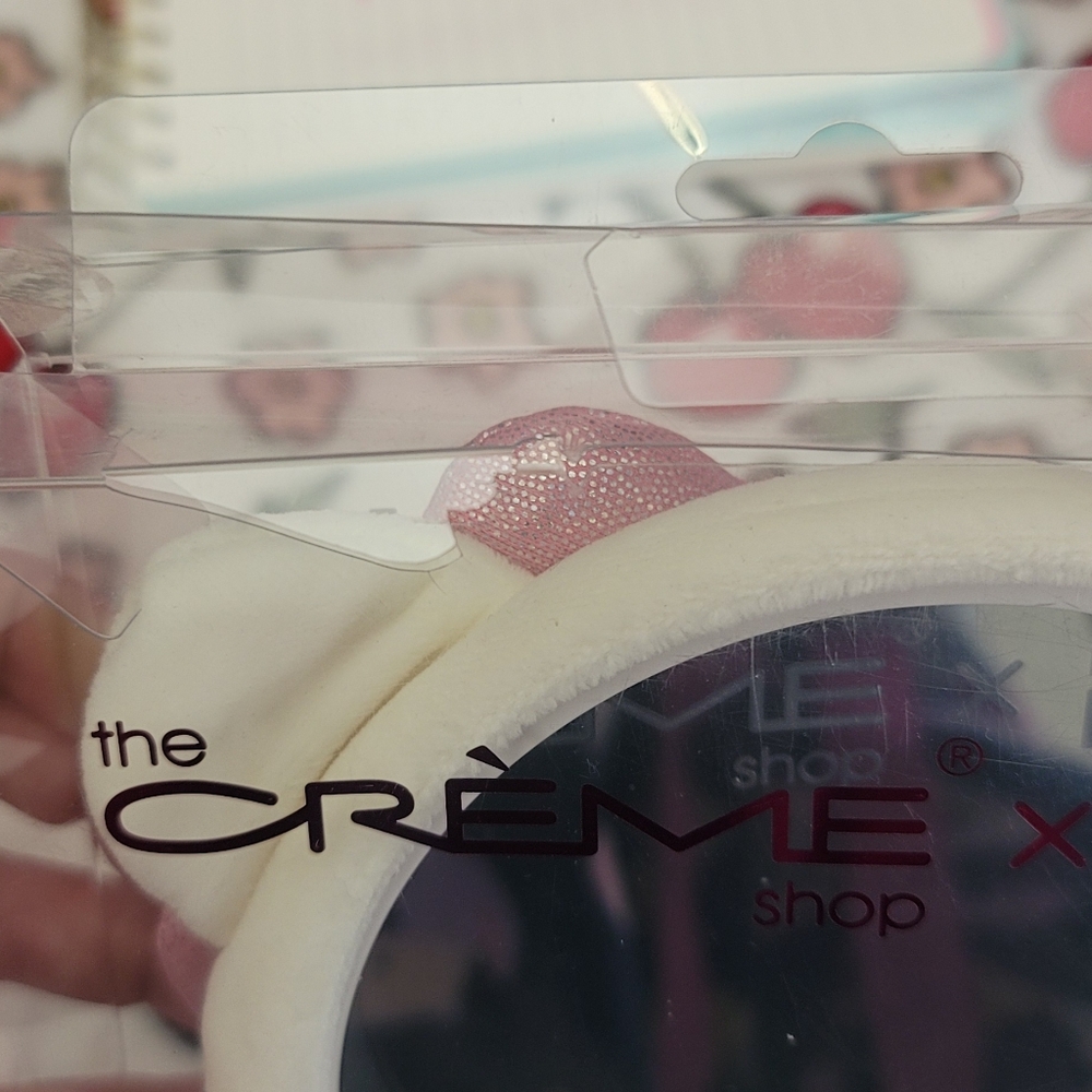 Hello Kitty items! - Picture 11 of 11